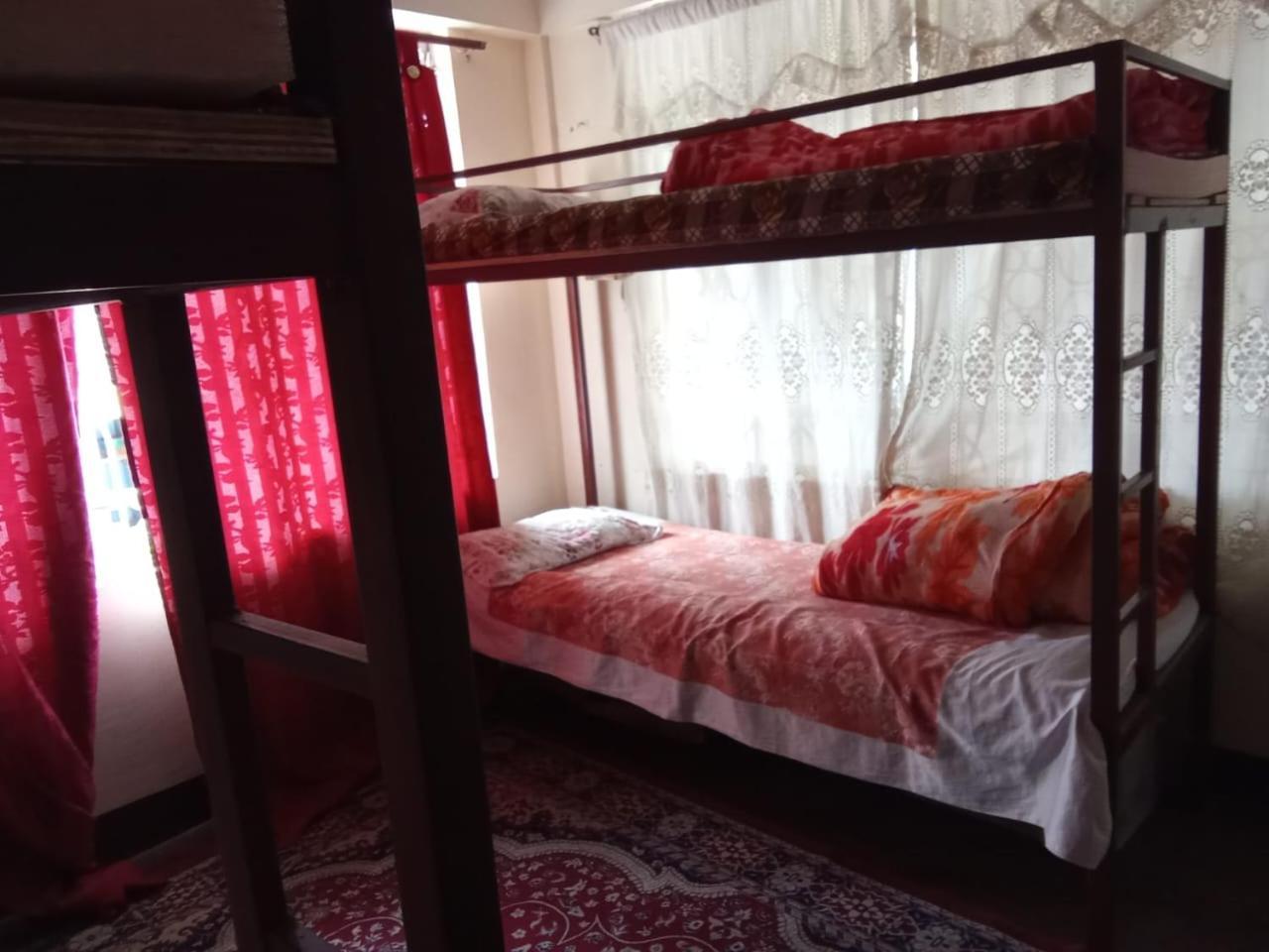 Backpackers Hub Albergue Darjeeling  Exterior foto